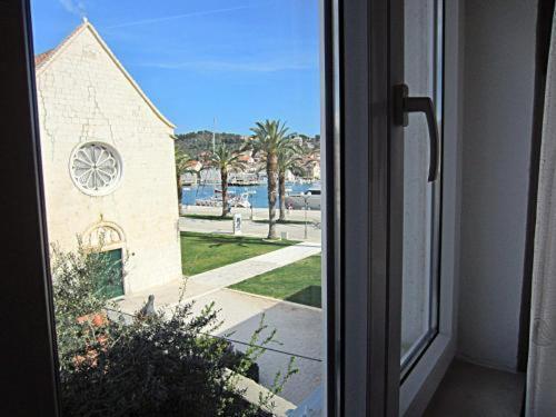 Apartments Ivomar Trogir Luaran gambar